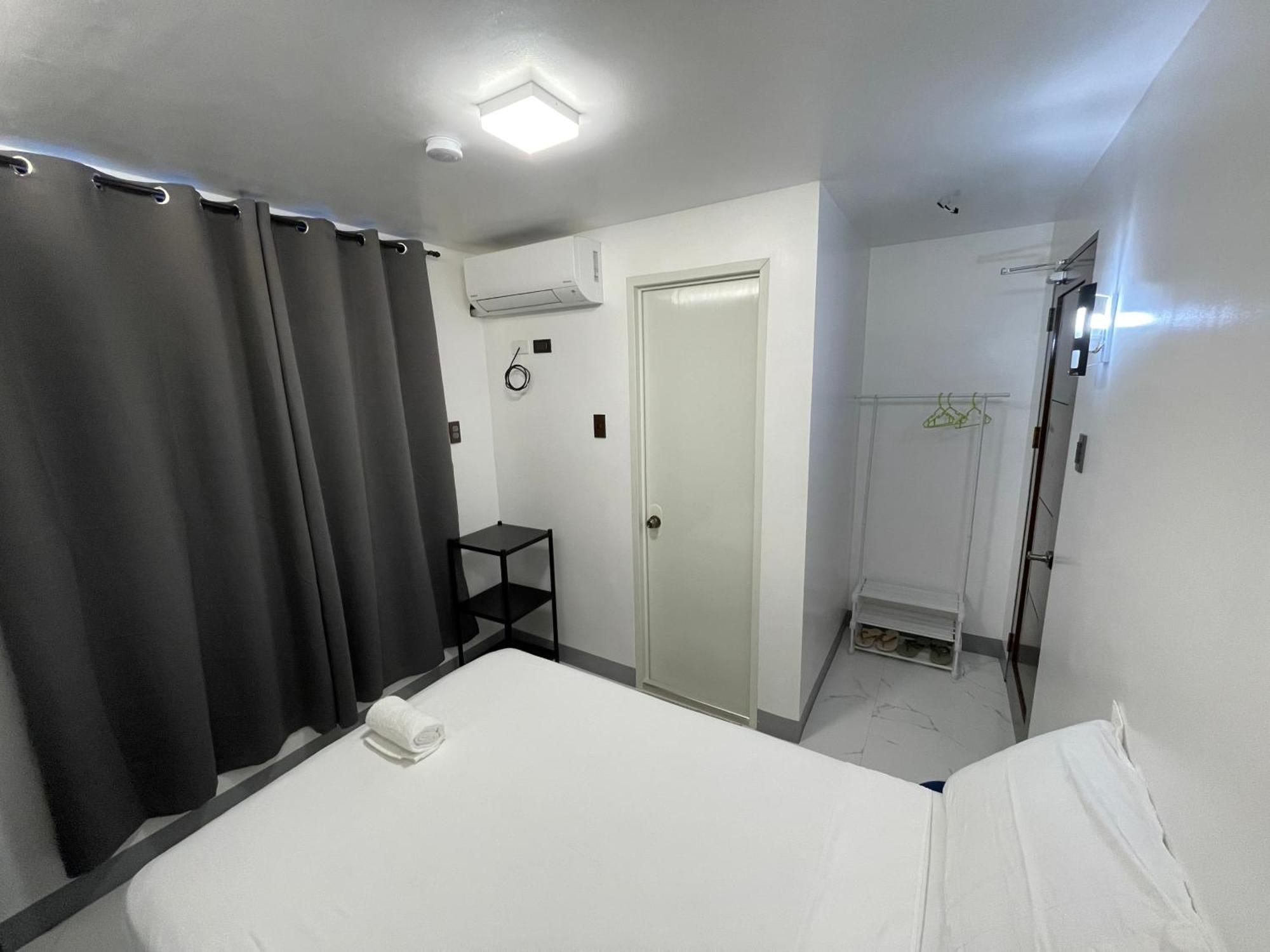 Showmecas Alley Stay Тагбиларан Сити Екстериор снимка