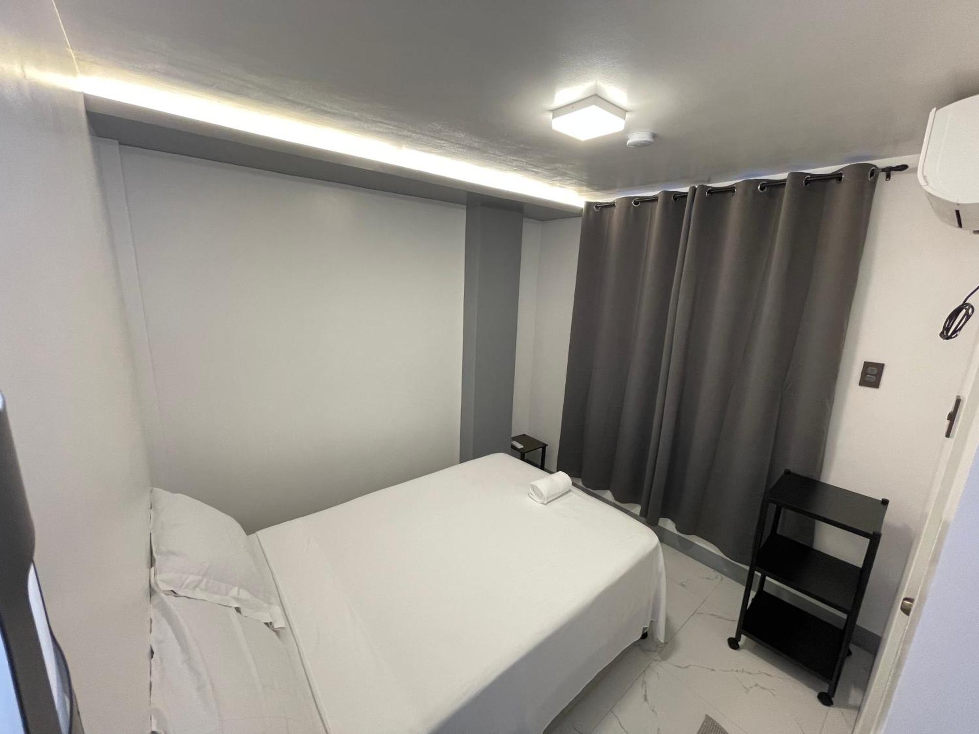 Showmecas Alley Stay Тагбиларан Сити Екстериор снимка
